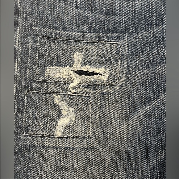 PAIGE Skyline Ankle Peg Jeans 
Distressed Medium Wash
Size 24 - Picture 6 of 10